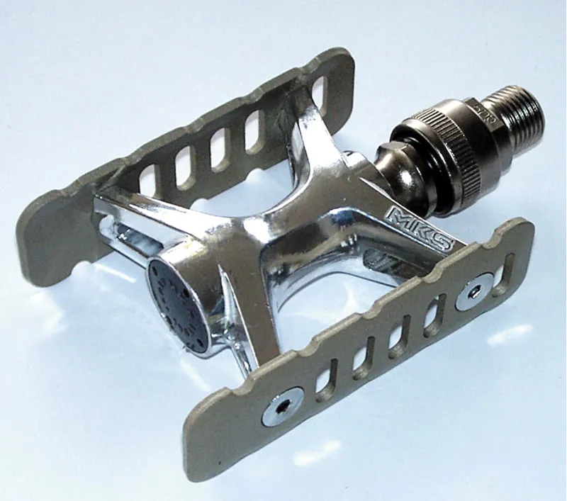 MKS Promenade Ezy Pedal